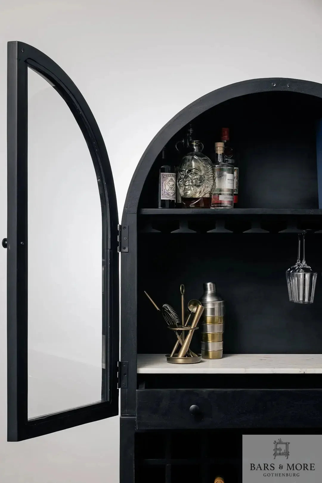 Bar Cabinet - Hampshire glass - Bars & More - MyBarfurniture