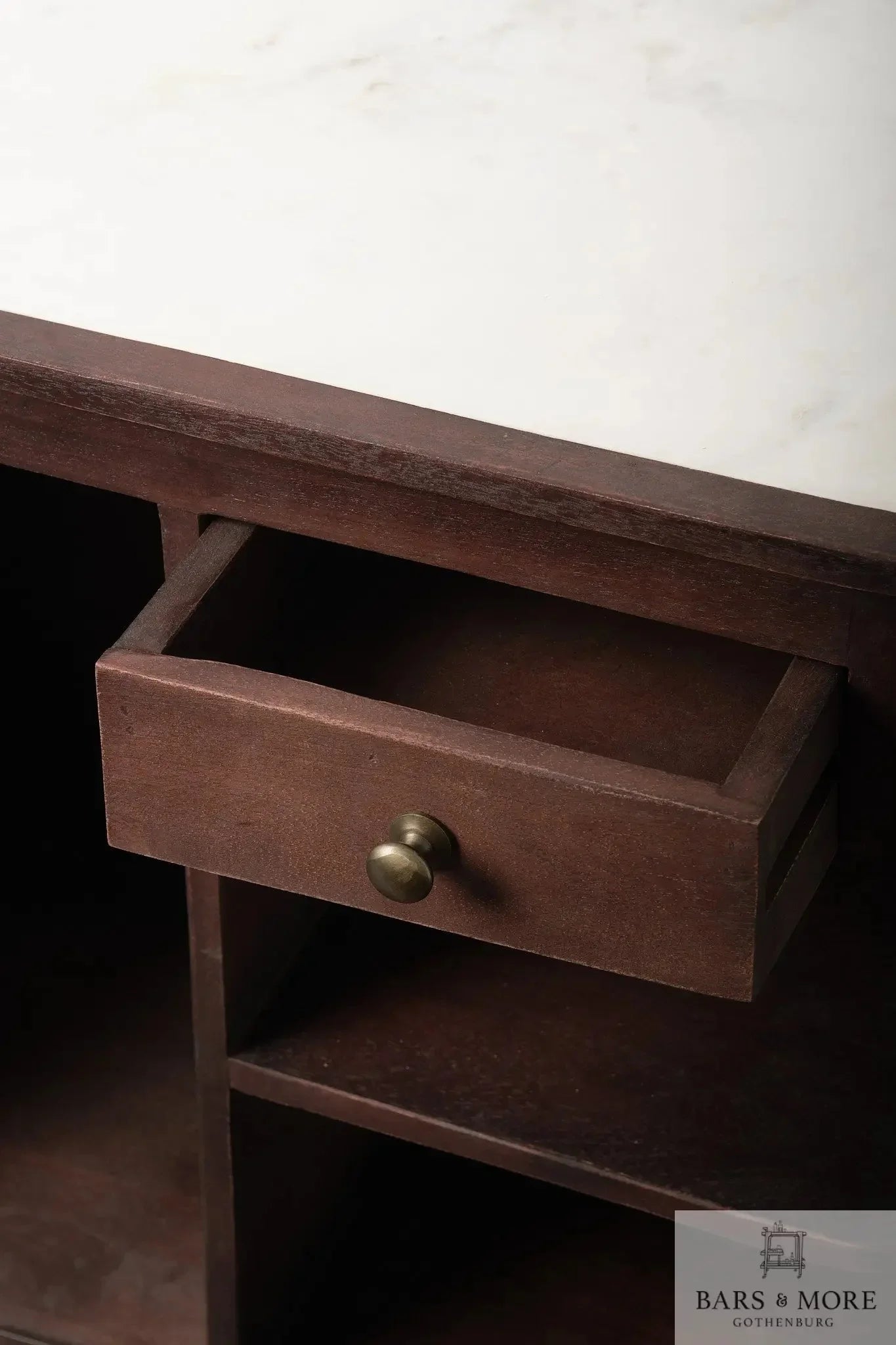 Cigartable - Rochdale -  Bars & More My Store